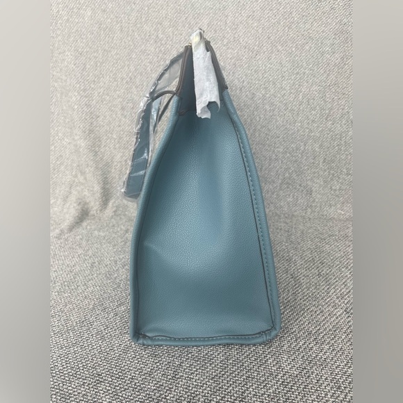 New! Limited Edition 100th Anniversary-London Fog Large Light Blue Tote - Picture 5 of 16